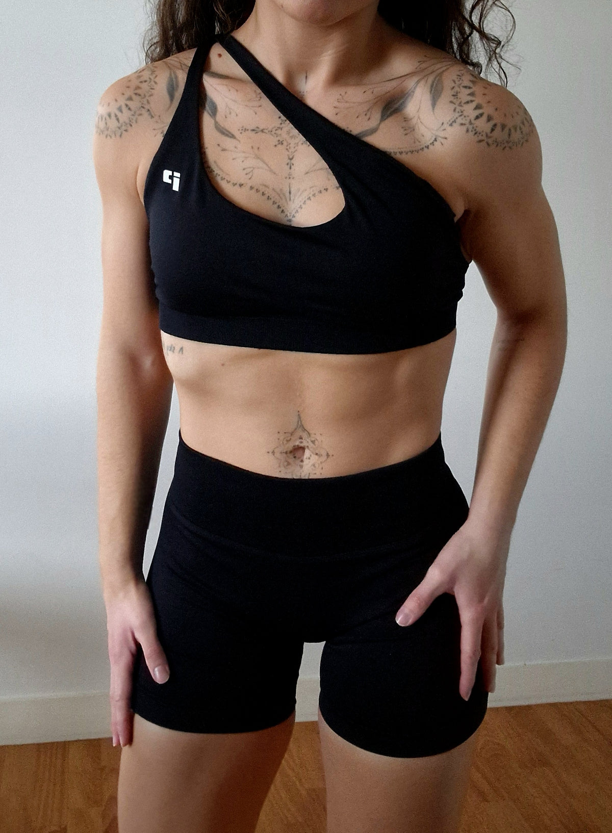 Brassière Noir | Design Croisés