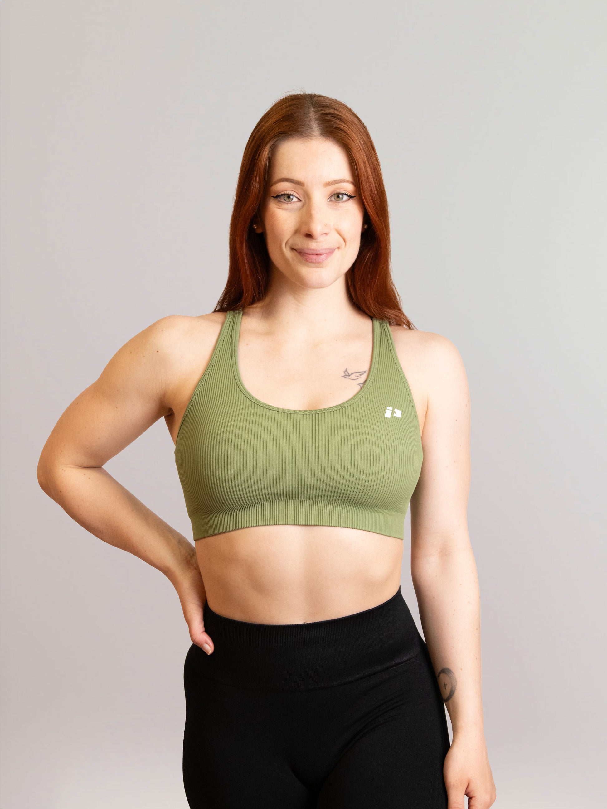 Brassière de sport vert de face inprocess