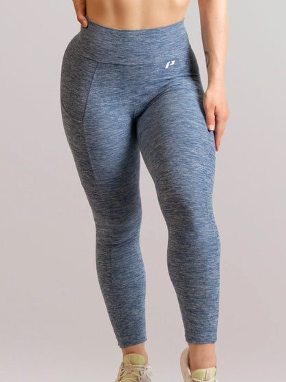 Mannequin portant le legging bleu de chez InProcess