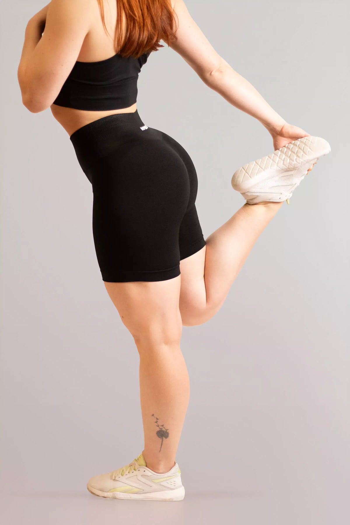 Short Essential Vert