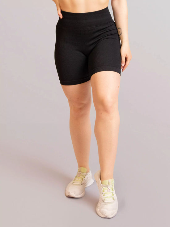 Short de sport RIB noir de face 